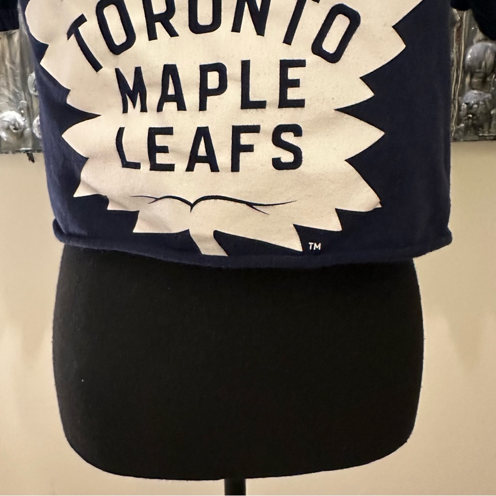 ⭐️ Toronto Maple Leafs Women's Small Handmade Crop Top - Picture 5 of 8